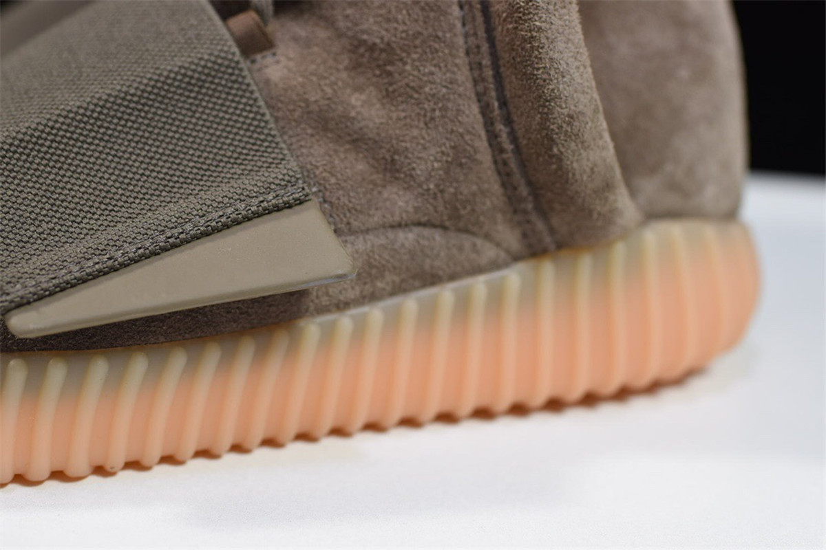 Yeezy Boost 750 Chocolate BY2456